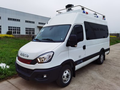依維柯NJ5046XZHF2E-1應(yīng)急通信指揮車 搶險(xiǎn)救援與應(yīng)急保障的關(guān)鍵裝備