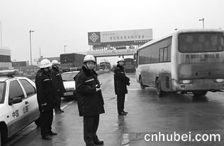 標(biāo)準(zhǔn)化路政大隊(duì)?wèi)?yīng)急指揮車助力湖北交通應(yīng)急體系建設(shè)